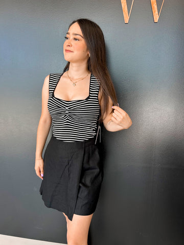Black skort