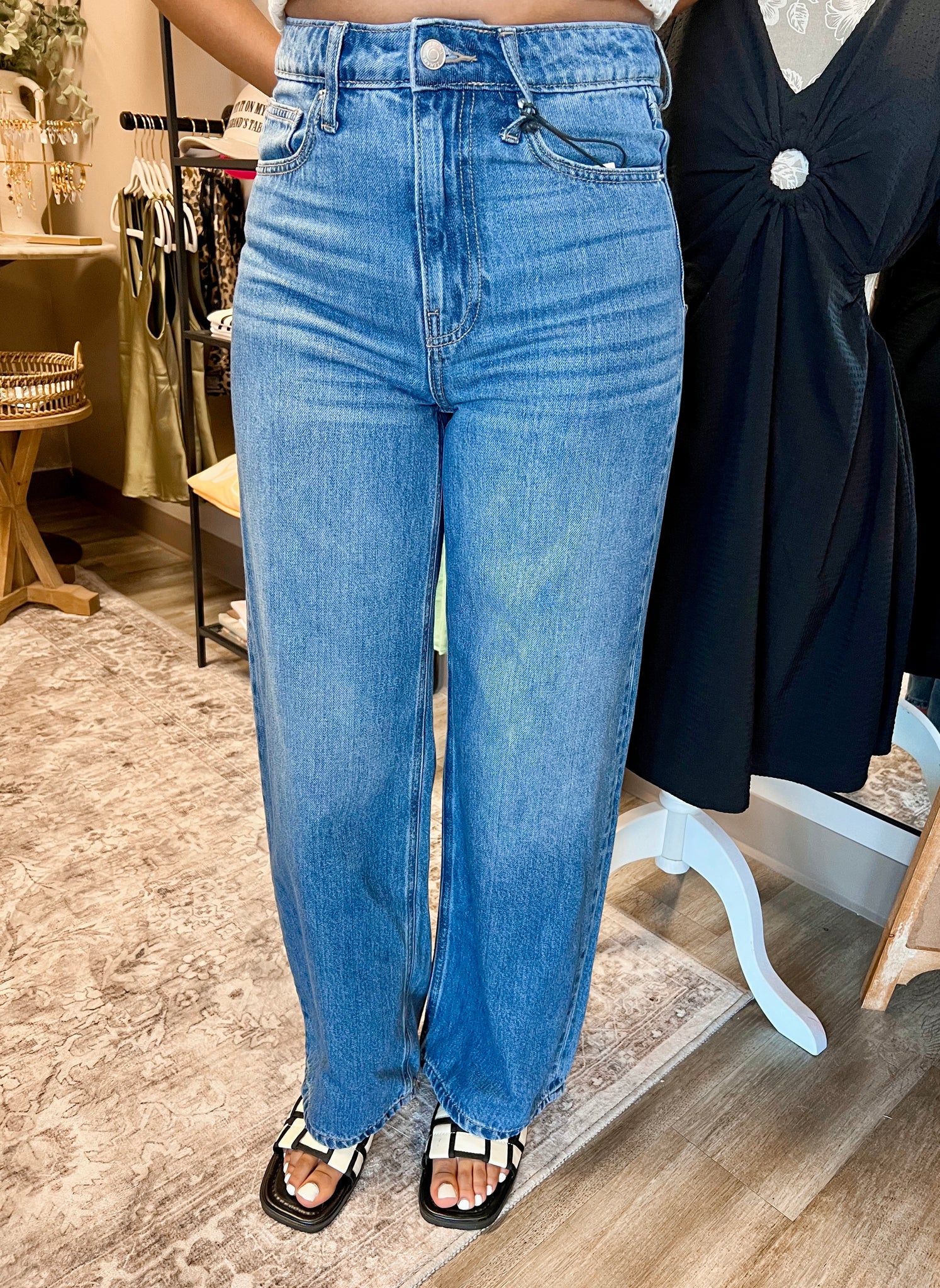 Strigid mom jeans