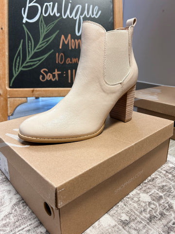 Gail bone color booties